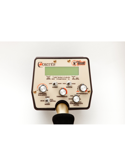 גלאי מתכות מקצועי CORTES 12